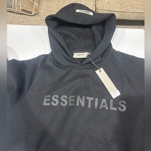 Essentials- Fear of God Men’s Small